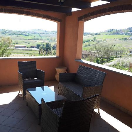 Holydays Home Little Frog Agliano Terme Luaran gambar